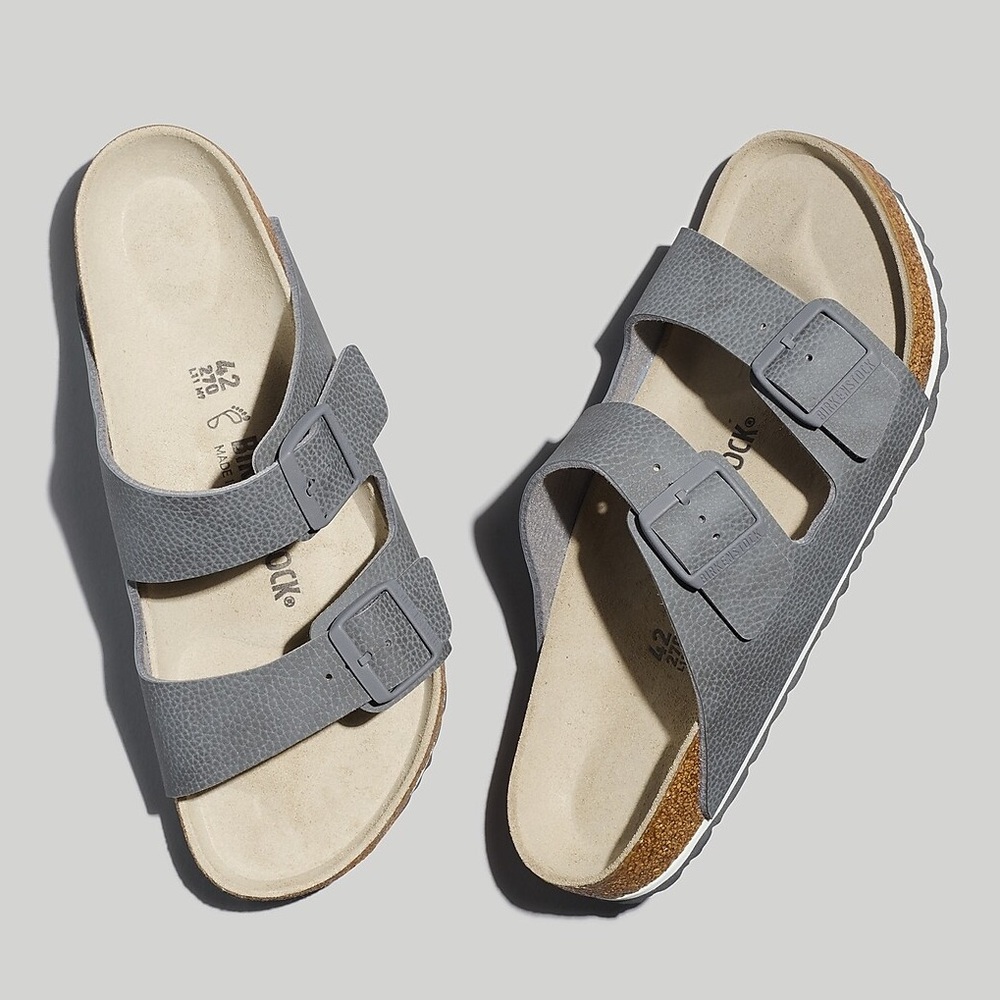 Birkenstock Arizona in Desert Soil Gray